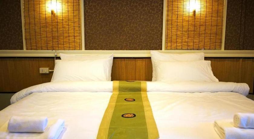 Thousand-Ten Thousand Hotel Bangkok Zewnętrze zdjęcie